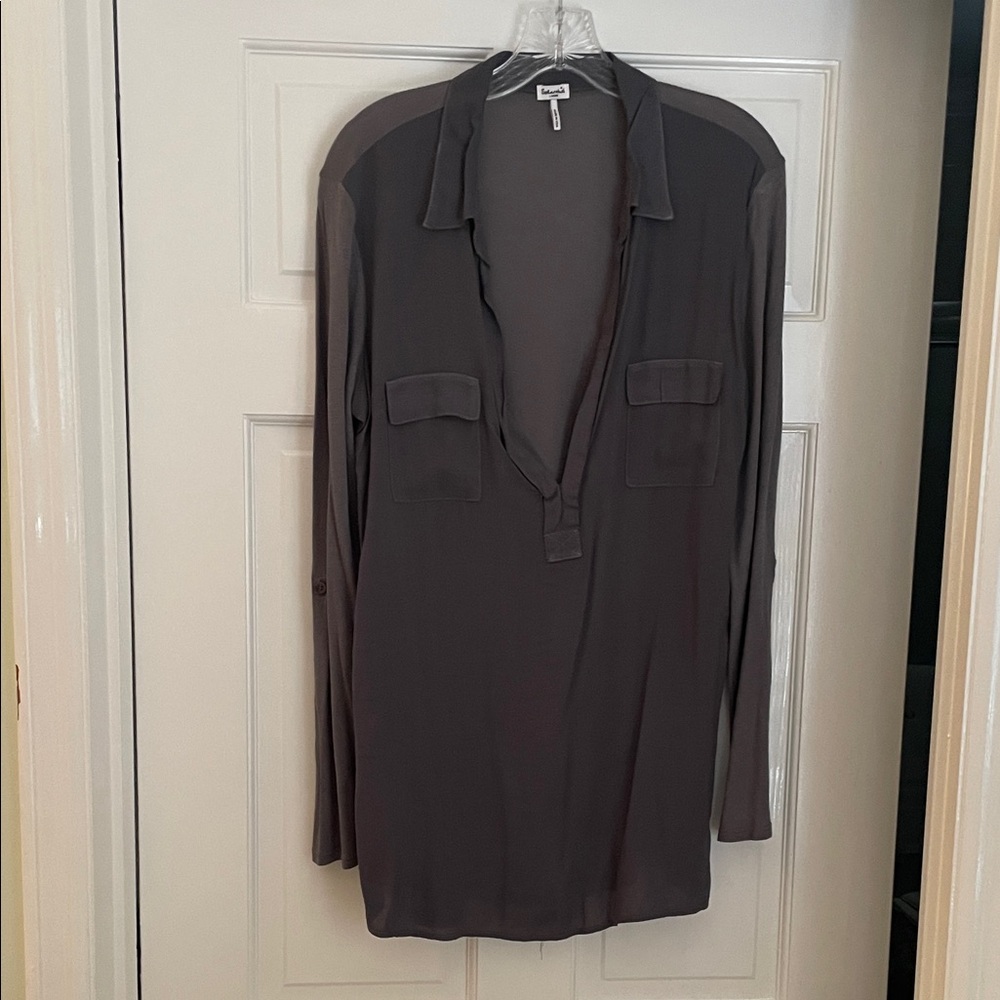 Splendid Charcoal Buttoned Sleeve Top